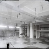 Fotografía del Gimnasio de la zona deportiva Sur, ca.1942.