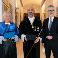 El rector Goyache con el último honoris de la Complutense, Rainer Blatt y el embajador de Austria en España, Christian Ebner